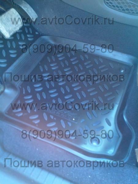 Резиновые коврики в салон Dodge Journey (Додж Джорней) с бортиком